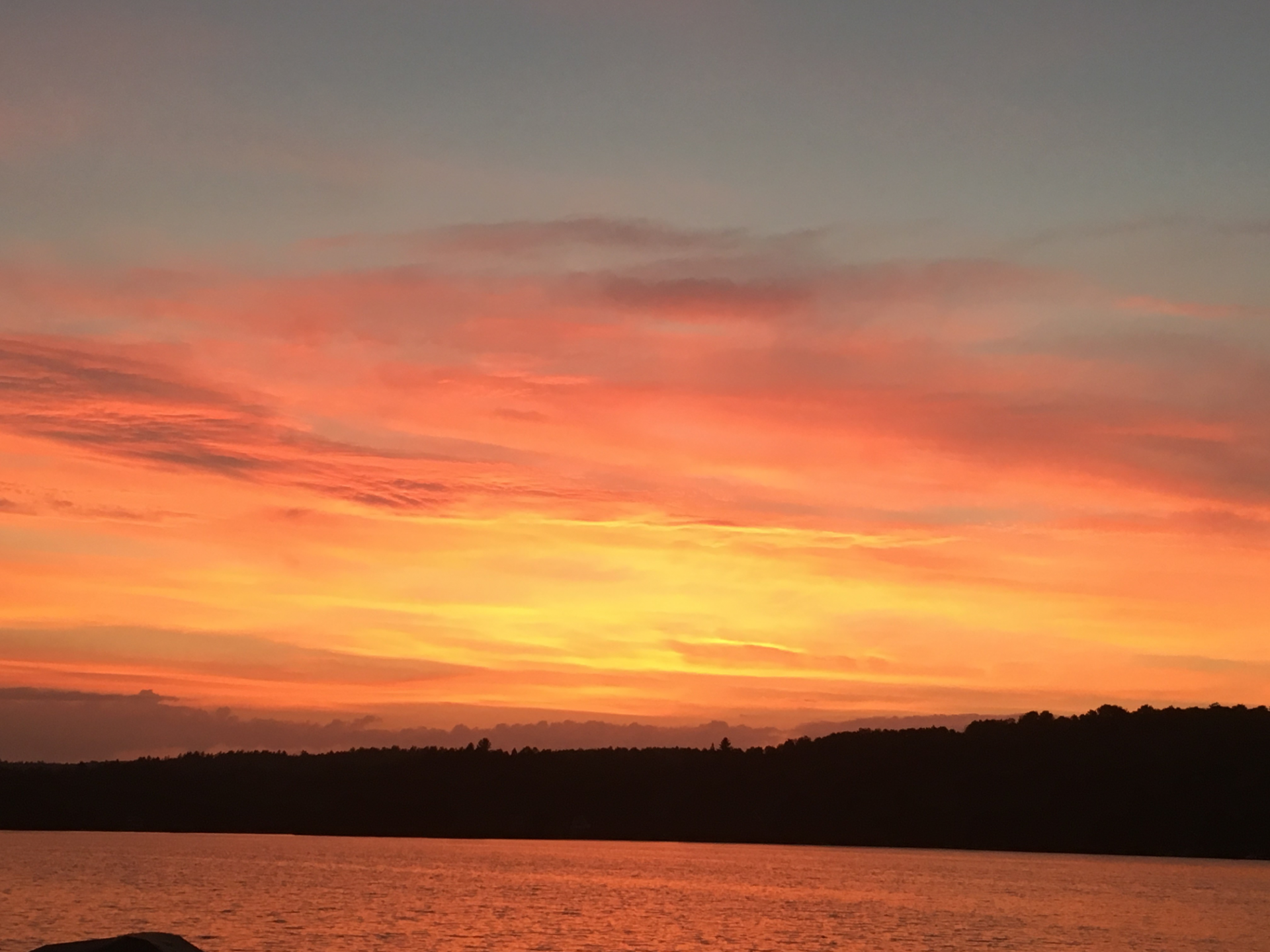 Josée Desrosiers Coucher du soleil Lac Brûlé